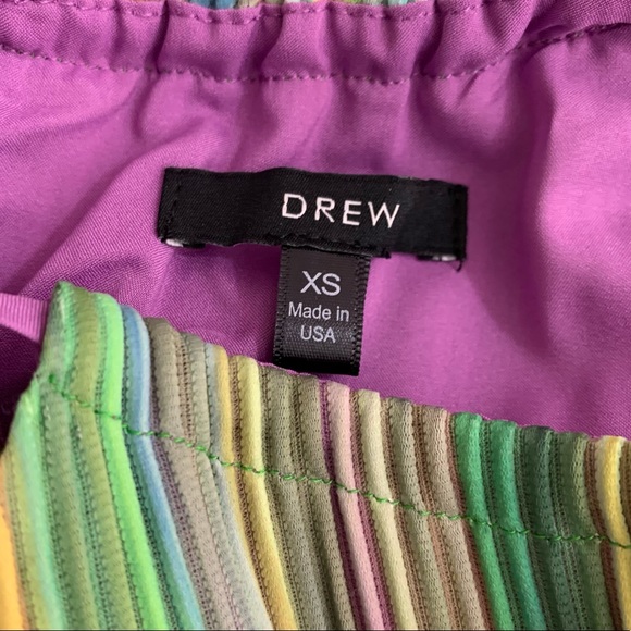 Drew Anthro Alina Sleeveless Top Rainbow Striped - Picture 6 of 11